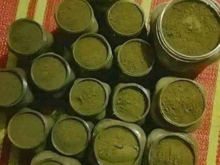 henna powder