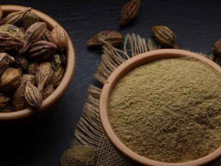 হরিতকী গুঁড়ো
